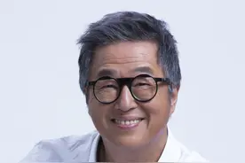 是教父不是干爹，大小S背后的男人，他成功奥秘是人情味，你信吗图片