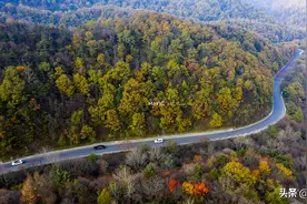 航拍秦岭210景观国道图片