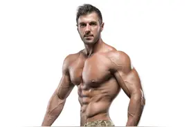 “科技”健身半年就练成肌肉男的邪路子，其实是这3件事图片