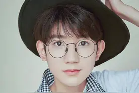 「独家专访」王源：成为写作的人图片