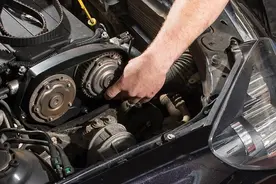 发动机正时皮带不坏就不用换？如果坏了，你连后悔的机会都没有图片