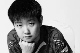 孙颖莎夺冠奖金给爸妈，樊振东奖金同样如此，都是懂事的国乒选手图片