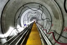 这条污水处理管道成功下穿南湖，完善南湖污水收集系统图片