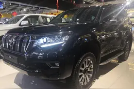 没几个人见过的柴油霸道2.8T，两把锁、KDSS底盘、真预热图片
