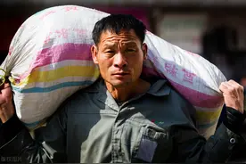 底层民工的真实生活：离异的打工妇女；失足的发廊妹！纪录片图片