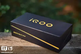 「IT之家开箱」iQOO Neo5 活力版图赏：144Hz LCD 屏 + 骁龙 870图片