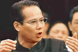 东莞"土皇帝"梁耀辉：白手起家身价过亿，却从太子沦为囚徒图片