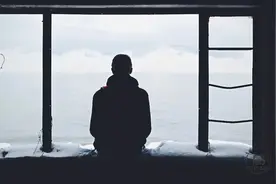 当你读懂《白夜行》，才真正读懂了人性图片