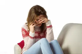 是什么原因，让女孩子把自己找对象的黄金年龄错过了图片