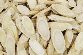 内行人说说你不知道的黄芪（价格种类区别供求，未来价格走势）图片