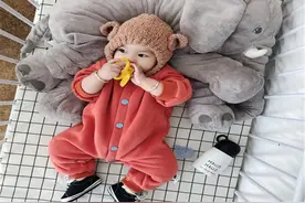 "妈妈，我得用枕头了"，孩子如果出现这3个表现就是要用枕头了图片