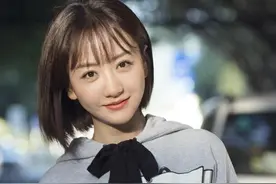 她是“最懒女星”，演戏当兼职，颁奖基本不去，出道25年不缺戏图片