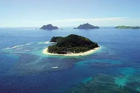 世界上最深的十大湖泊图片