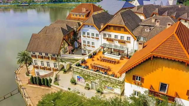 十年:“重识”哈施塔特小镇