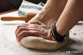 手擀面一煮就断？牢记这3点，面条下锅不断，口感爽滑还筋道图片