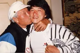 成龙秘闻：大哥二哥孤苦生活在安徽农村，功夫巨星的认祖归宗图片