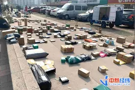 多家快递公司涨派费 快递员每月多挣500元图片