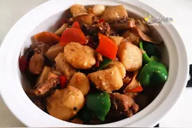 芋头别只知道煮着吃！元旦这样炖一锅，真是太香了，值得收藏试试图片