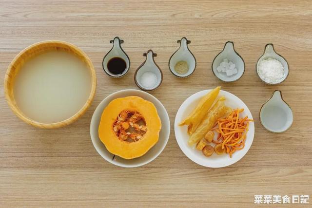 花胶鸡脚虫草花干贝汤 花胶鸡脚虫草花汤功效