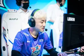 LPL种子队伍首发平均年龄一览：RNG最小，FPX最大图片