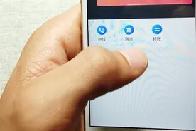 支付宝绑定银行卡还有这种功能，以后出门在外，钱包都不用带