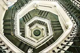 他收藏全世界最美的54张楼梯照，曝光后让8万人疯狂：我也喜欢图片