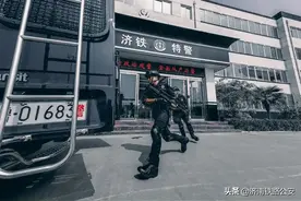 特警是怎样“练”成的？图片