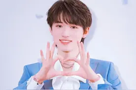 时代少年团7位成员，3对CP？张真源：CP乱炖中一人独美图片