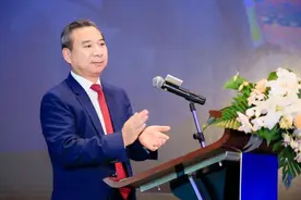 广州新首富是王传福表哥，身价1360亿超许家印，手握亚洲最大锂矿图片