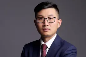 北京刑事律师刘高锋谈：经营棋牌室，构成犯罪吗？图片