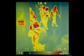 海湾战争惊人首秀，军事地位瞬间飙升，成为夜间作战必需品图片