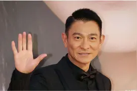 刘德华60岁生日，惊动香港大半个娱乐圈，李连杰向太洪金宝齐聚图片