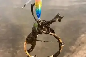 钓鱼钓到的“奇珍异宝”，奇形怪状啥都有，国内最高者钓出了18亿图片