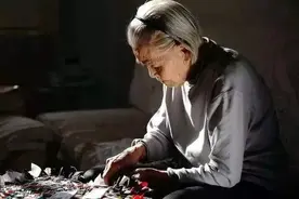 这一生，亏欠最多的人是父母，一定要用心去还图片