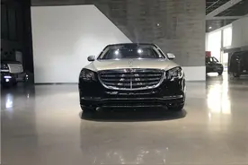 迈巴赫s680普尔曼车身长6.5米现车展厅实拍图片