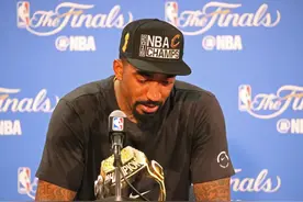 NBA经典名言-第四期 JR一言让詹皇抓狂！巴特勒名句噎双状元图片