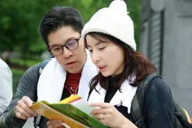 郭晶晶驭夫的5个经典场面：要求霍启刚吃芥末，婚礼时也很高冷图片