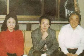 张宝胜：曾为叶帅表演以鼻嗅字，公开演出被揭穿尴尬败走507所图片