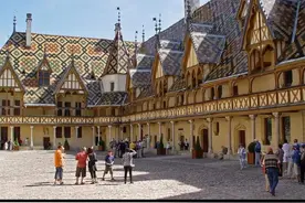 法国电影《虎口脱险》外景地勃艮第之旅图片