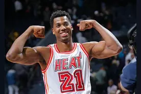 实力坑自己！从2700万到老将底薪，白边堪称NBA作死第一人图片