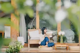 2000块租下200平小院！27岁女孩独居大理6年：做自己真的太好了图片