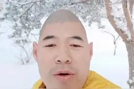 快手“蛋哥”因翻唱《一剪梅》走红海外  人民日报评论：新技术让跨文化传播就此而起图片