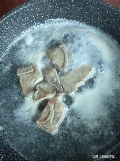 孕晚期可以炖花胶 2026年孕晚期能吃花胶炖汤吗