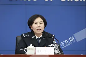 川渝通办“金举措”| 重庆推出线上“两平台”线下“两窗口”方便驾驶证办理图片