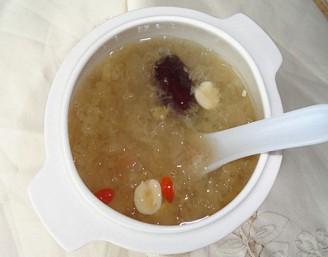 月经吃燕窝好处和坏处 2025年月经吃燕窝好处和坏处是什么