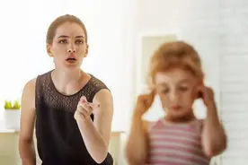 为什么越来越多的年轻人开始“憎恨”父母了？原因你可能想象不到图片