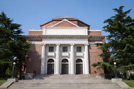 清华大学和北京大学分别布局中部和西南地区！选址有什么深意？图片