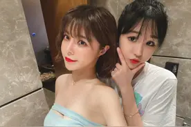 斗鱼女主播“苏恩”，神秘人送出千万礼物，直播间关闭后悄悄上线图片