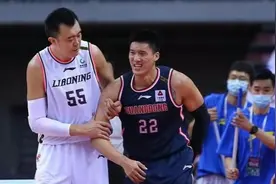 睢冉怒怼巩晓彬，广东内线迎高塔，朱芳雨谈外援图片