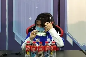 KPL：猫神一直打哈欠疯狂拉猪,诺言扎辫子也精致,AG全员声讨爱思图片